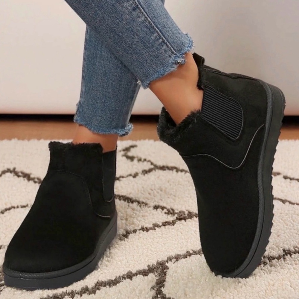 Cozy Black Faux Suede Ankle Booties with Sherpa Collar